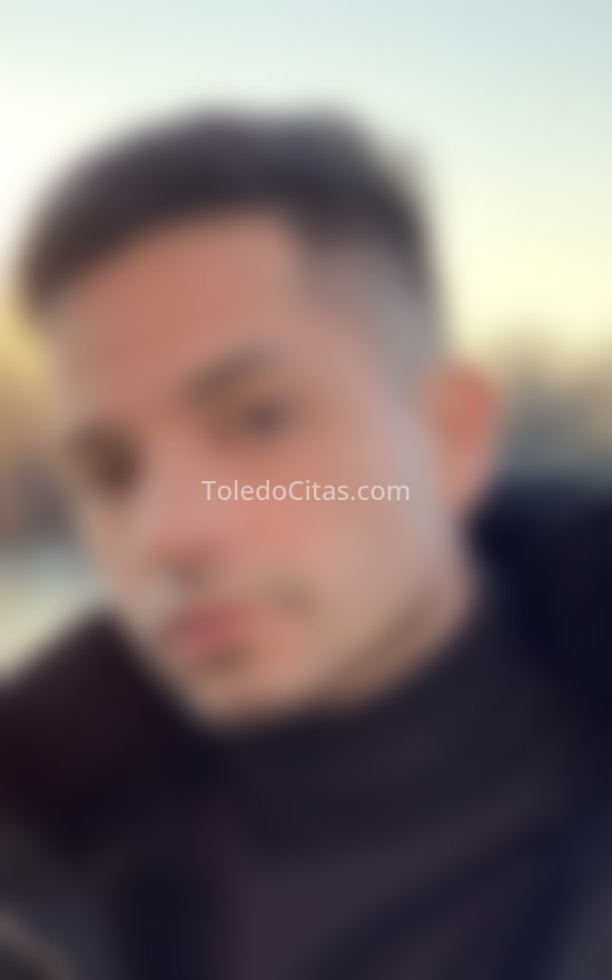 Ken, latino venezolano de 24 años. 603248899. Citas en TOLEDO, TOLEDO. www.toledocitas.com.