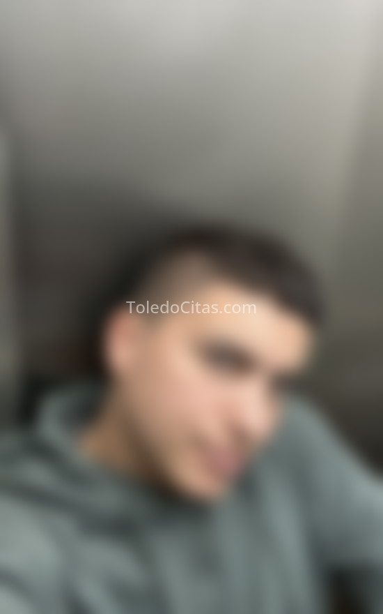 David, joven colombiano . 697165304. Citas en TOLEDO, TOLEDO. www.toledocitas.com.