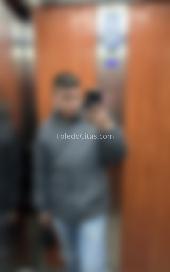 David, joven colombiano . 697165304. Citas en TOLEDO, TOLEDO. www.toledocitas.com.
